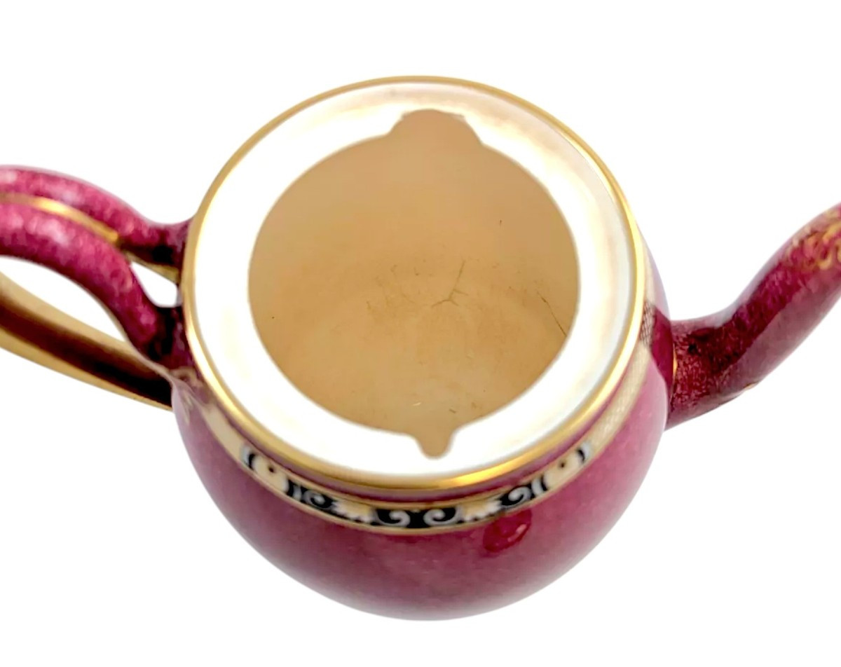 Rare service à café Wedgwood pour Hardy Brothers, porcelaine grenat et or, vers 1905-photo-6