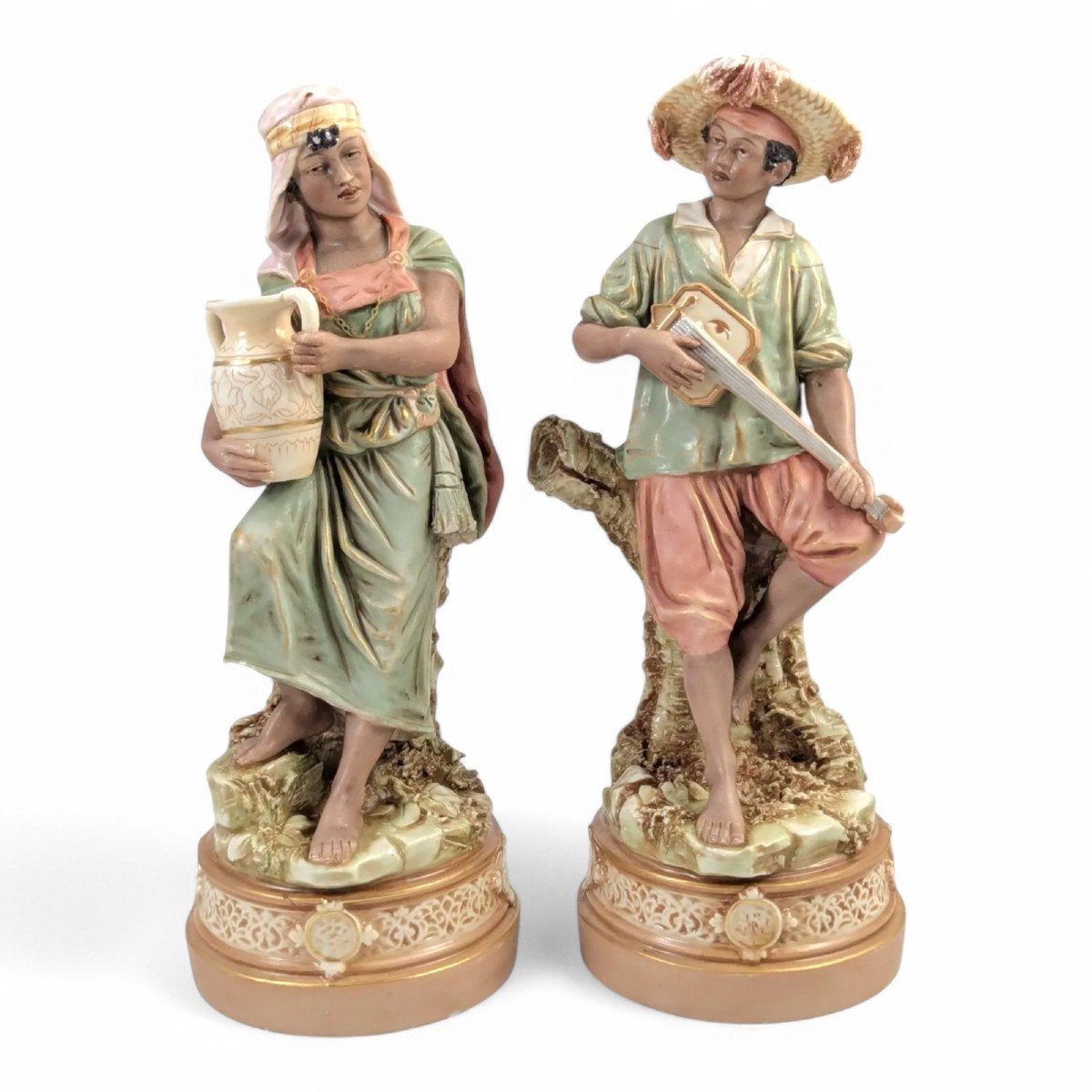 Anciennes Figurines En Porcelaine Royal Dux Bohemia Représentant Un Garçon Et Une Fille Tzigane