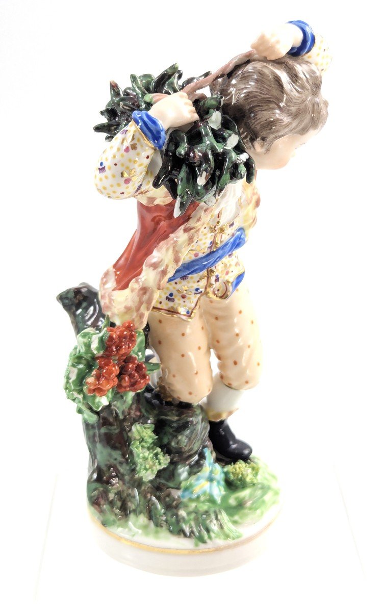 Antique Derby Porcelain Figurine, "winter" ,c. 1760s-photo-2