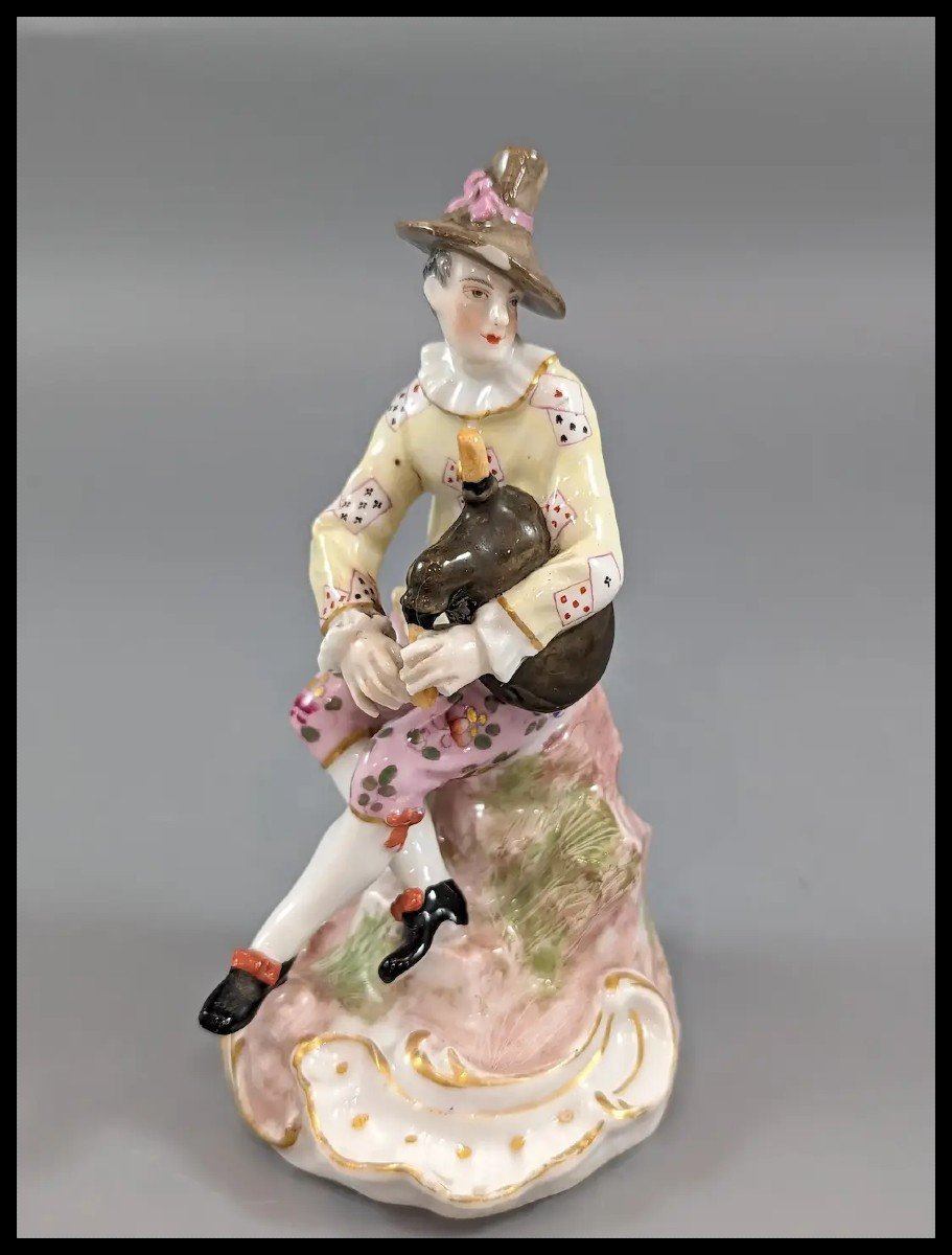 Porcelaine De Paris, Marx Eugene Clauss, Harlequin Playing The Bagpipe-photo-2