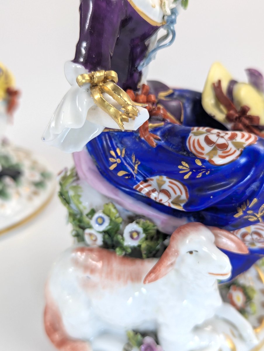 Paire de figurines en porcelaine de Chelsea « Berger et Bergère  époque de l’Ancre Dorée, 1752-photo-6