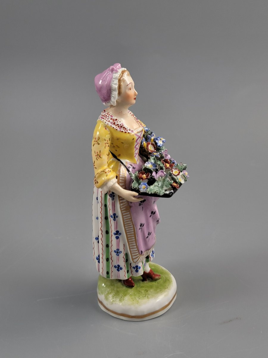 Antique Dressel Kister Porcelain Figurine With Ludwigsburg Mark, C.1903-photo-1