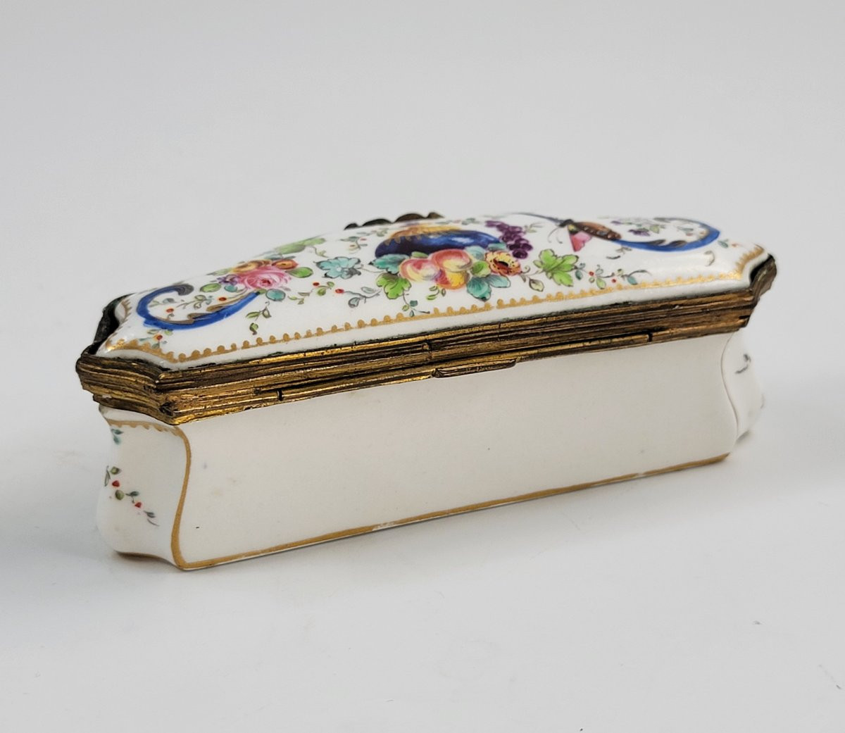 19th-century French Samson Porcelain Jewel Box – After Sèvres, C. 1850-photo-4