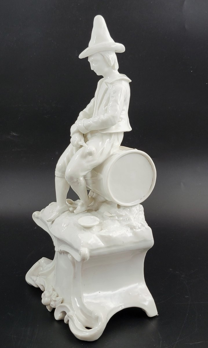 Fürstenberg Blanc-de-chine Porcelain Drummer Boy Figure, C.1760-photo-2