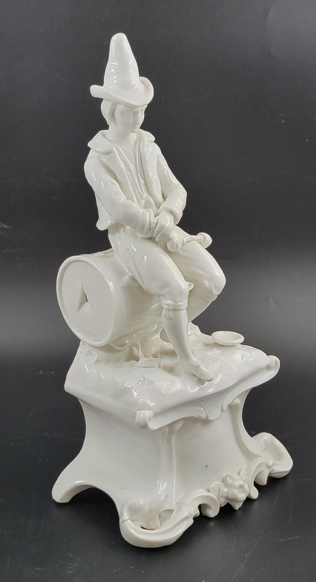 Fürstenberg Blanc-de-chine Porcelain Drummer Boy Figure, C.1760-photo-2