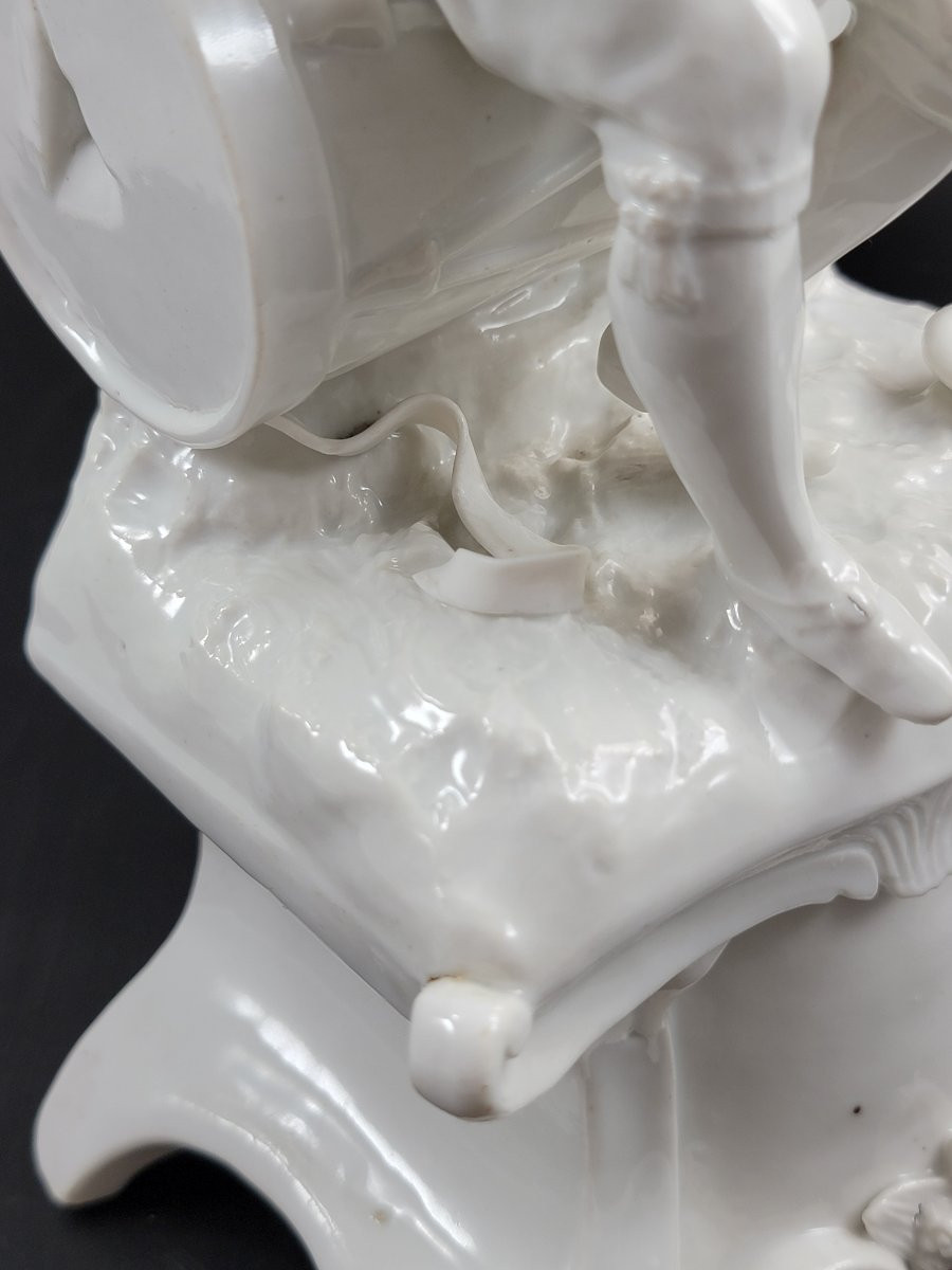 Fürstenberg Blanc-de-chine Porcelain Drummer Boy Figure, C.1760-photo-4