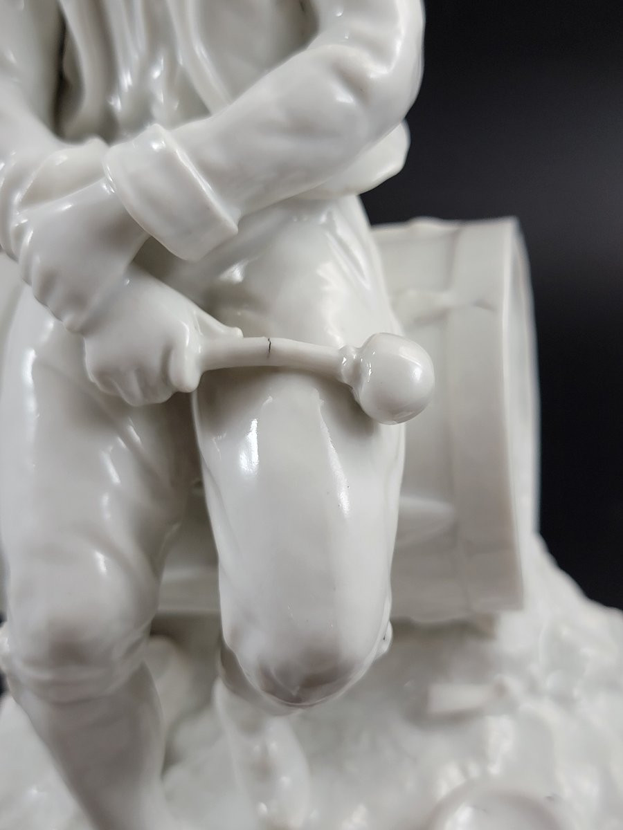 Fürstenberg Blanc-de-chine Porcelain Drummer Boy Figure, C.1760-photo-5