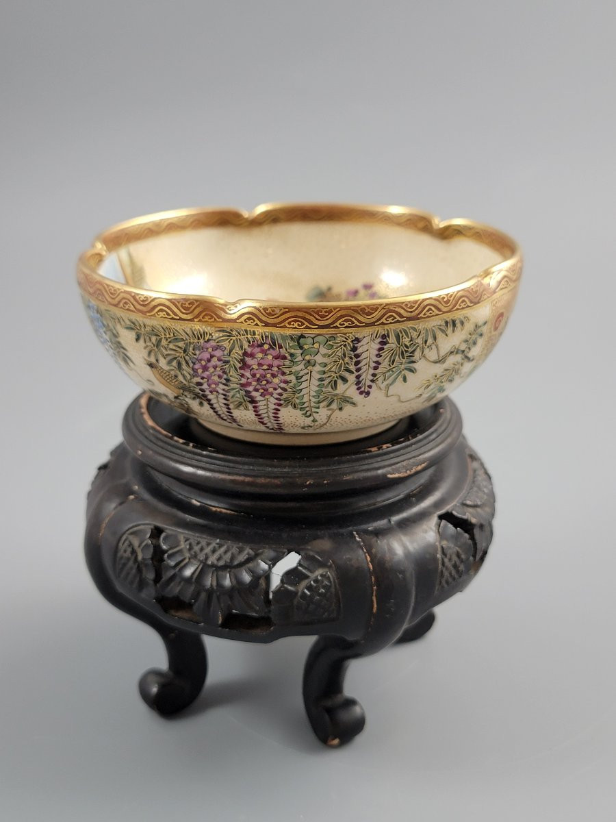 Kinkozan Satsuma Bowl, Roosters & Mt. Fuji, Meiji, Orig. Stand, Museum Quality-photo-2