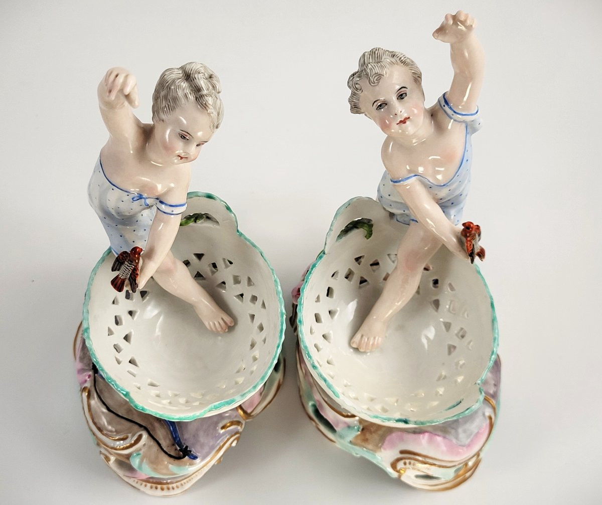Pair Of 19th Century German Porcelain Sweetmeat Figures, Attributed To Volkstedt-photo-2