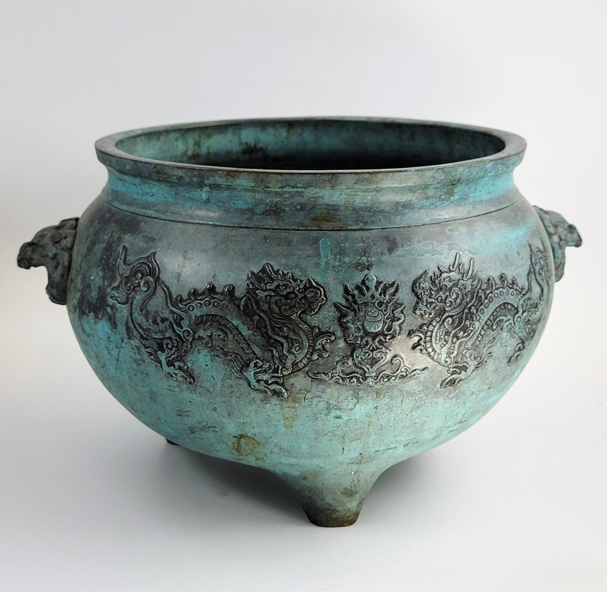 Grand encensoir chinois XIXe s. bronze, dragons, anses masque, 39 cm, 5 kg-photo-1