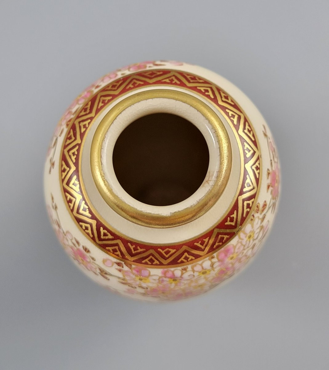 Vase Satsuma petit format, Fuji, marque Heian, Kyoto, Japon, vers 1890-photo-4