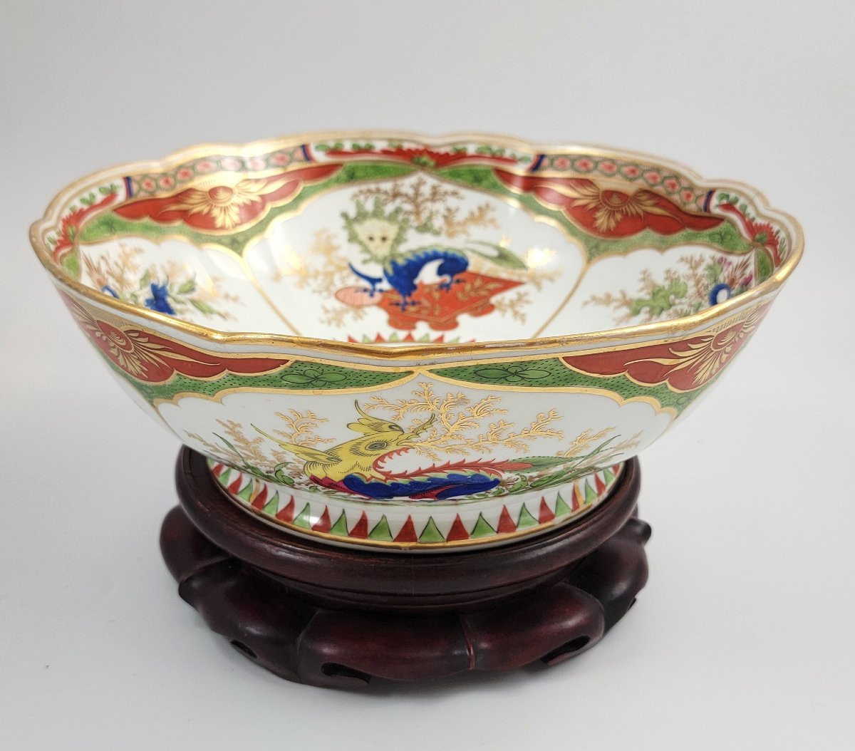 Chamberlain Worcester "dragon In Compartments" Bowl, C.1815, Mahogany Stand-photo-3