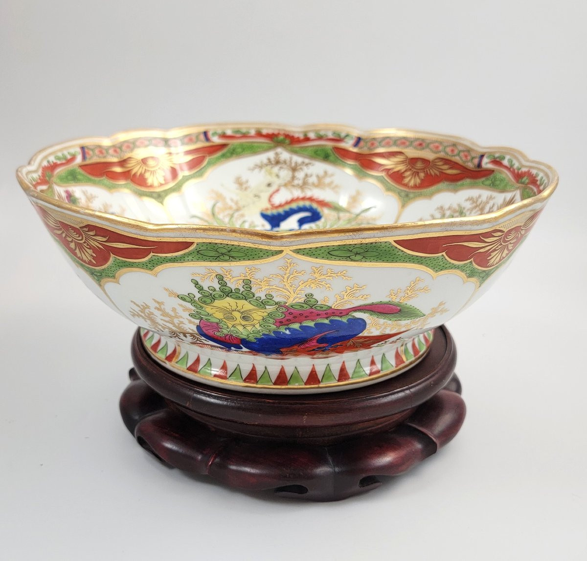 Chamberlain Worcester "dragon In Compartments" Bowl, C.1815, Mahogany Stand-photo-3