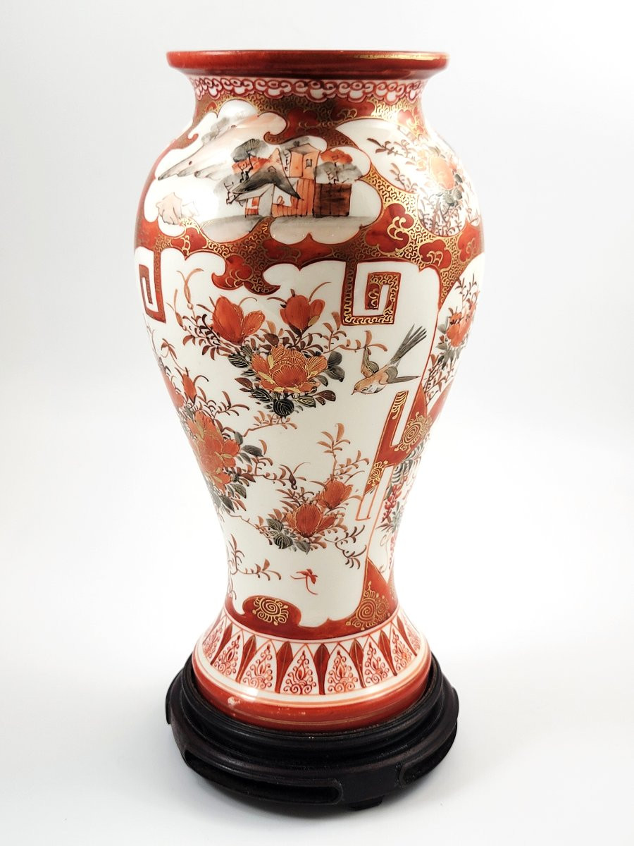 Kutani Porcelain Vase, Kinrin Workshop, Kaga, Japan, C. 1890, With Stand-photo-1