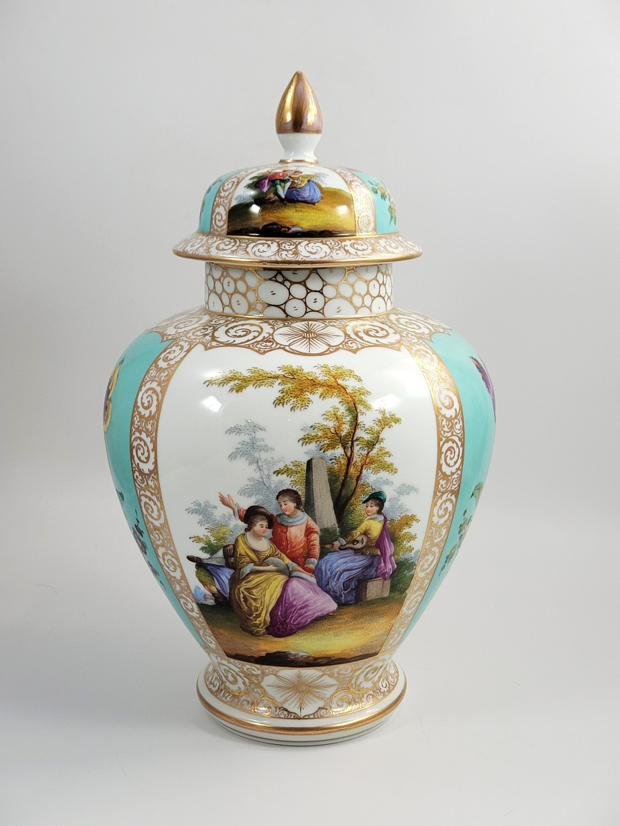  Vase couvert en porcelaine de Helena Wolfsohn, scènes Watteau et turquoise, vers 1880