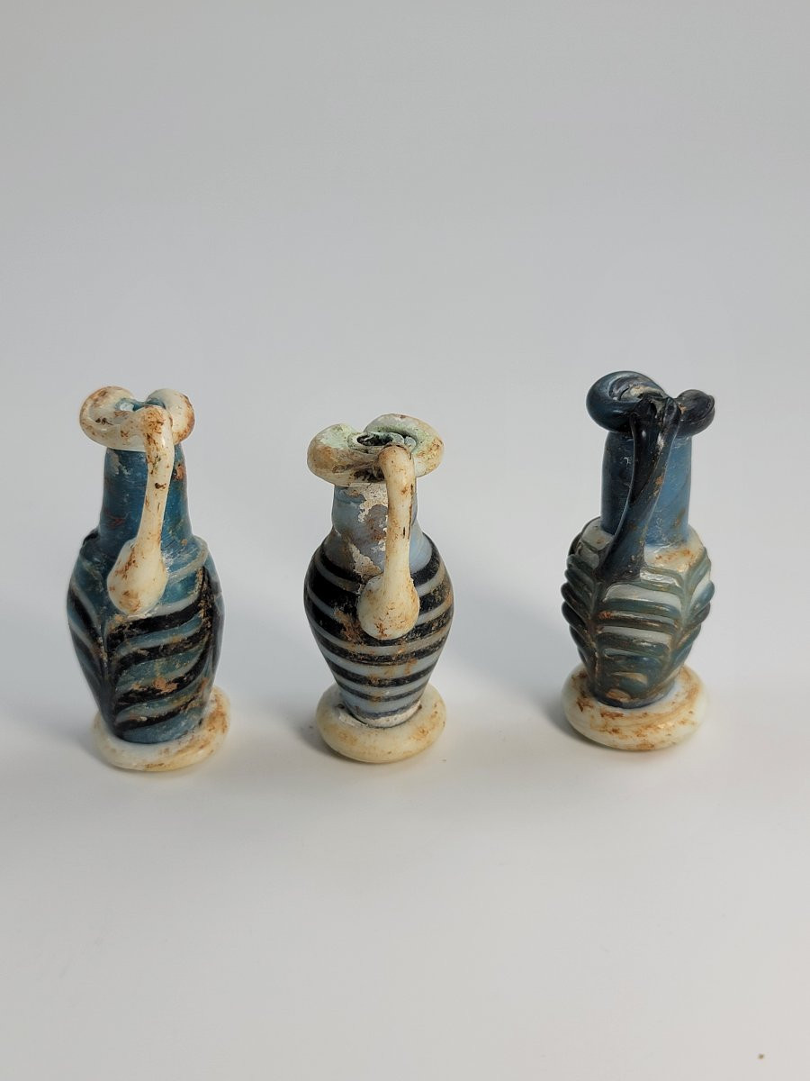 Lot de 4 flacons antiques romains en verre,  II–IIIe s.-photo-2