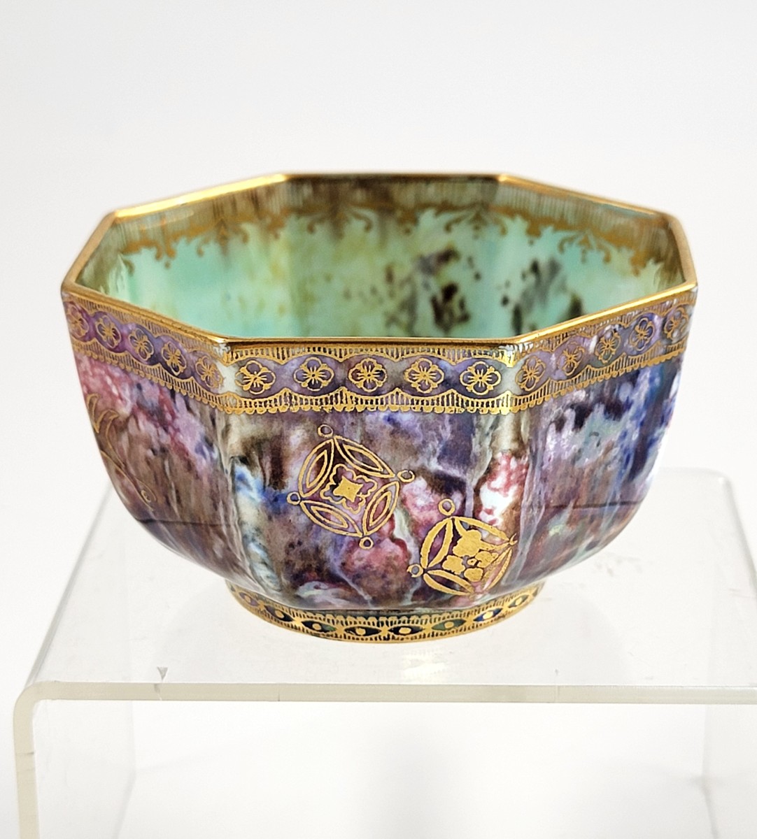 Daisy Makeig-jones, Wedgwood, Celestial Dragon Bowl, Pinky Mauve, C.1915