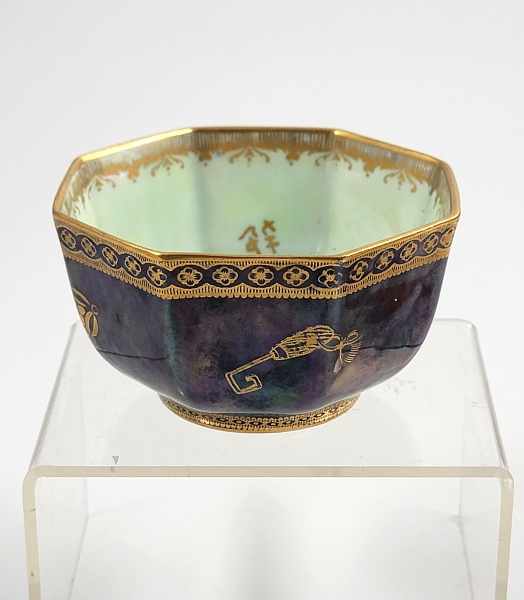Coupe Octogonale Wedgwood Fairyland Lustre par Daisy Makeig-Jones, vers 1915-photo-3