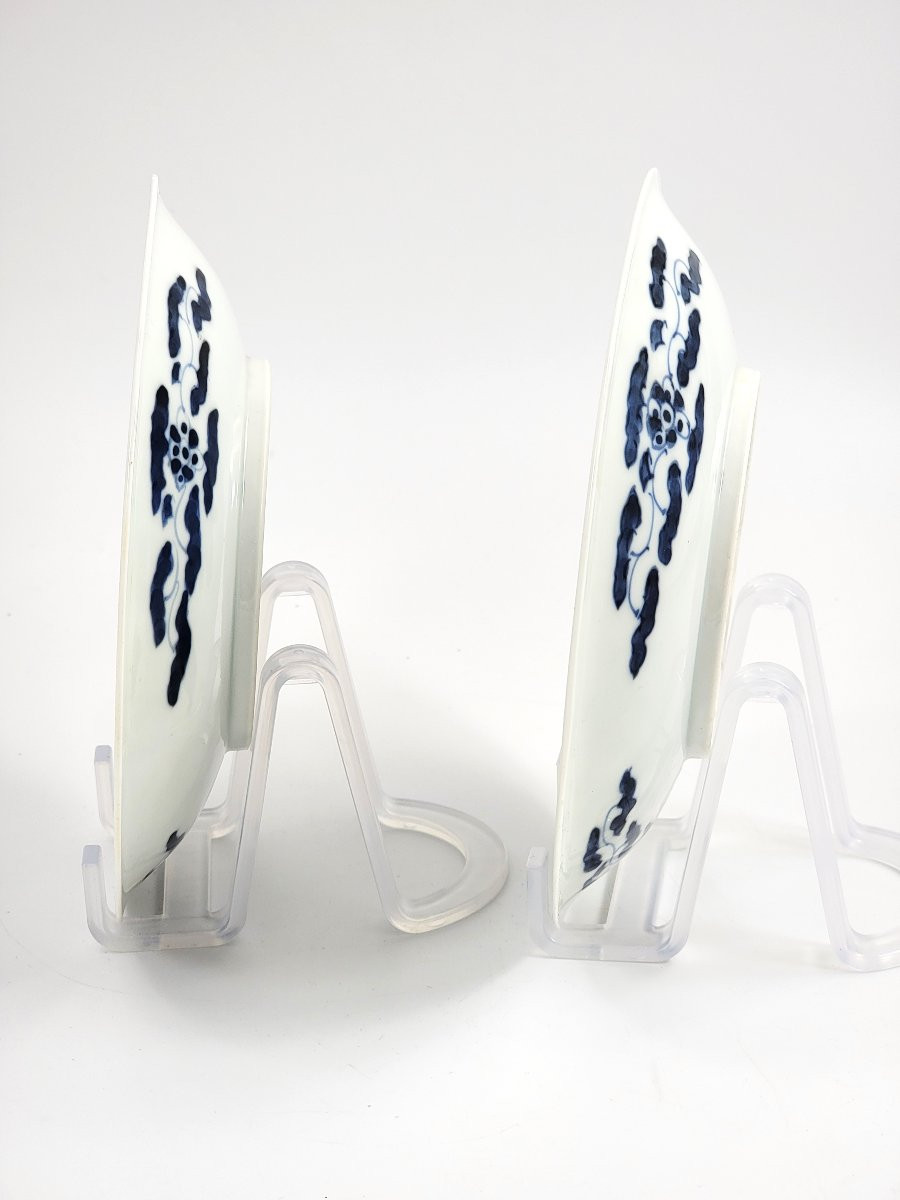 Pair Of Japanese Arita Blue & White ‘twin Koi’ Dishes, Meiji Era, Fuku Mark-photo-2