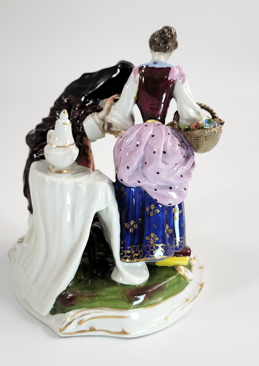 Aelteste Volkstedt – Groupe en porcelaine « La Chiromancienne et Cupidon », 1915-photo-2