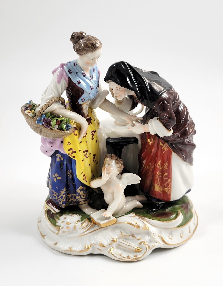Aelteste Volkstedt – Groupe en porcelaine « La Chiromancienne et Cupidon », 1915