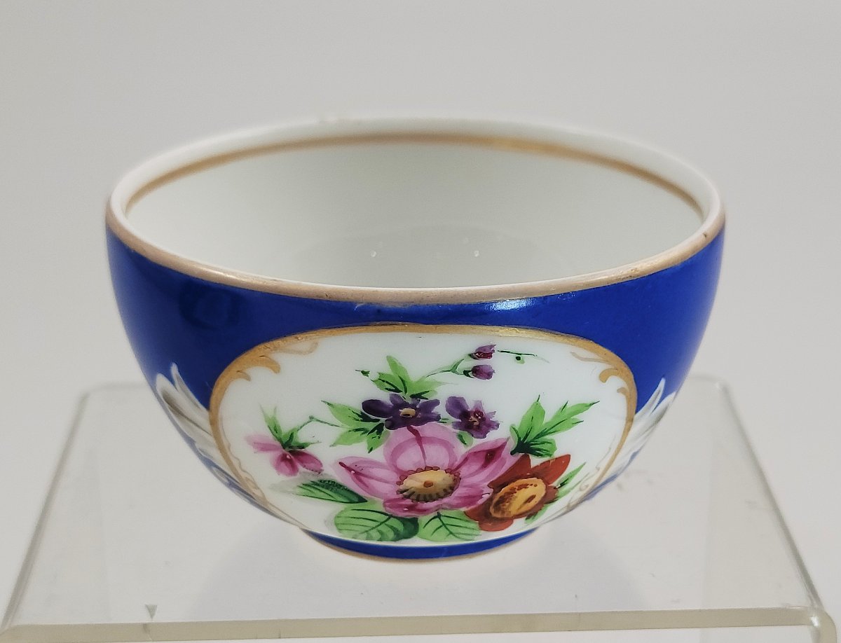 Gardner Porcelain Tea Cup And Saucer, Moscow, C.1880, Cobalt & Floral-photo-3