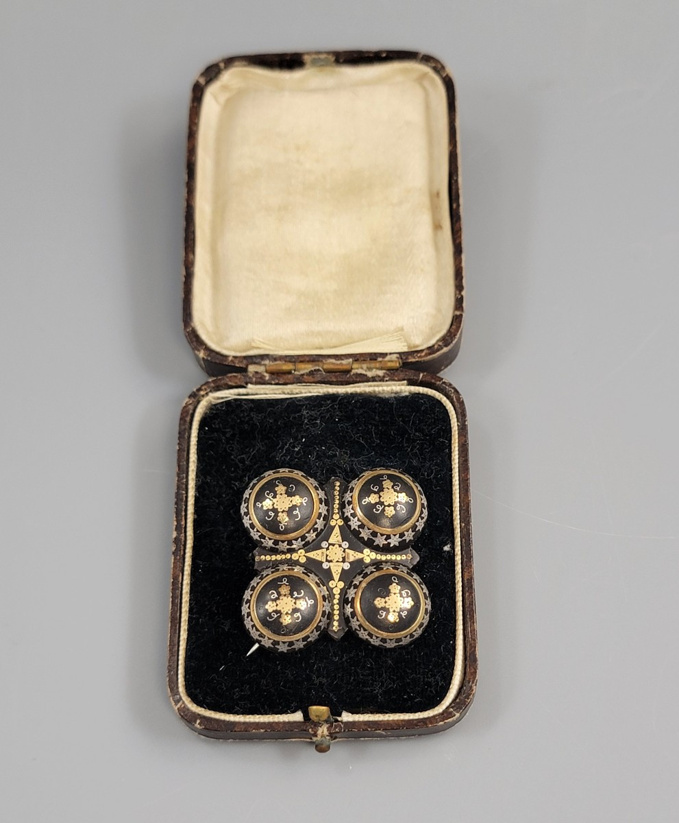 Victorian Tortoiseshell Piqué Work Quatrefoil Brooch, Gold & Silver Inlay, C.1860