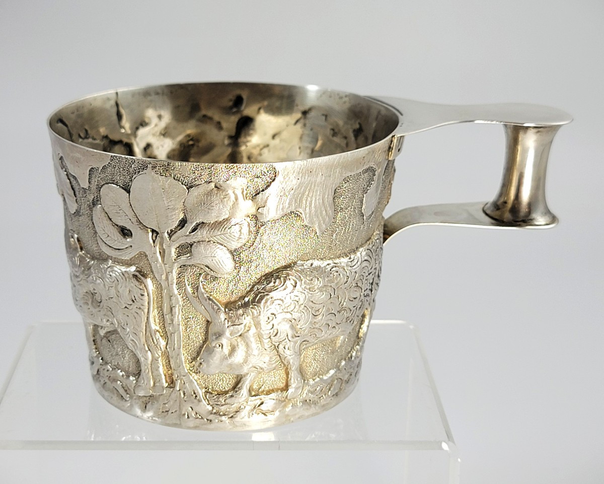 Coupe en argent massif Vaphio, Nathan & Hayes, Chester 1900