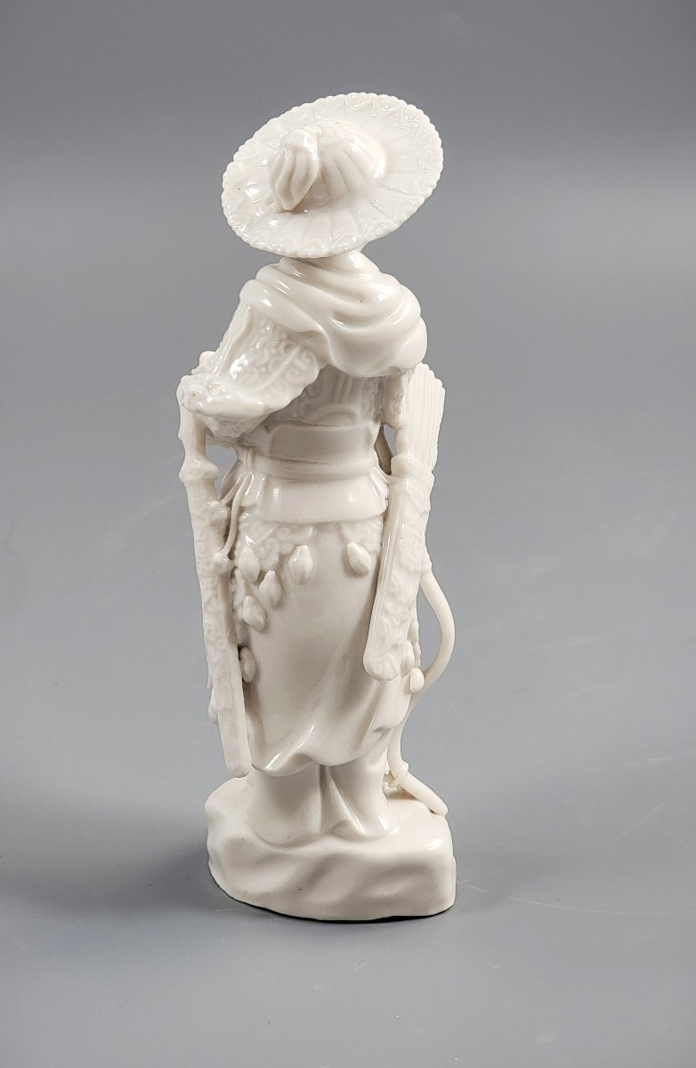  Chasseresse en blanc de Chine, Dehua (Fujian), vers 1890-photo-4