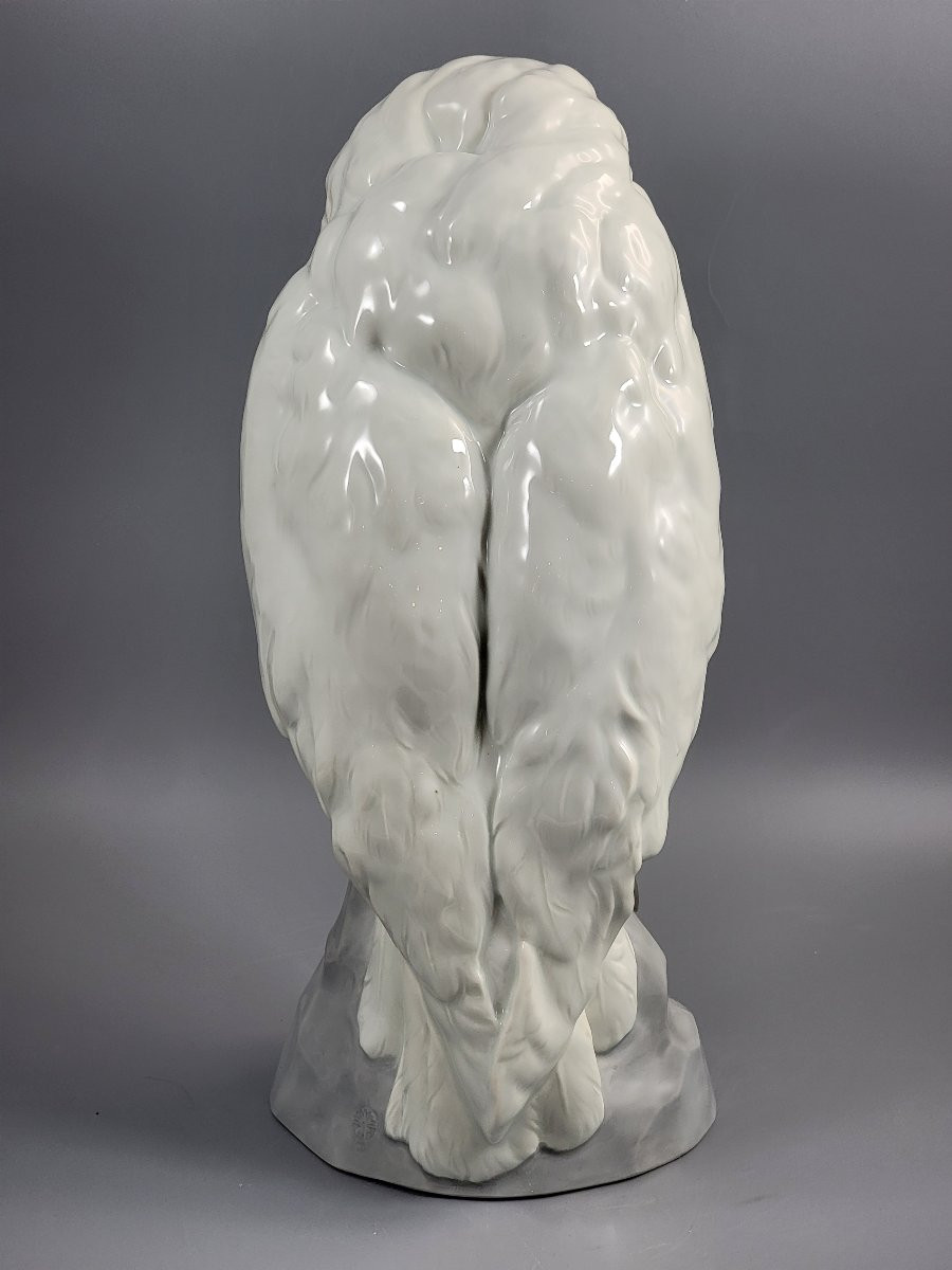 Gebrüder Heubach, Harfang des neiges par Otto Pech, grande porcelaine blanche, vers 1910-photo-1