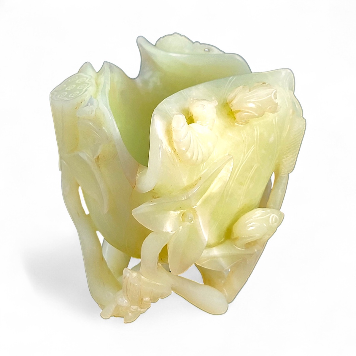 Large Chinese Hetian Jade Lotus-form Cup, Qing/republic C.1880–1920-photo-3