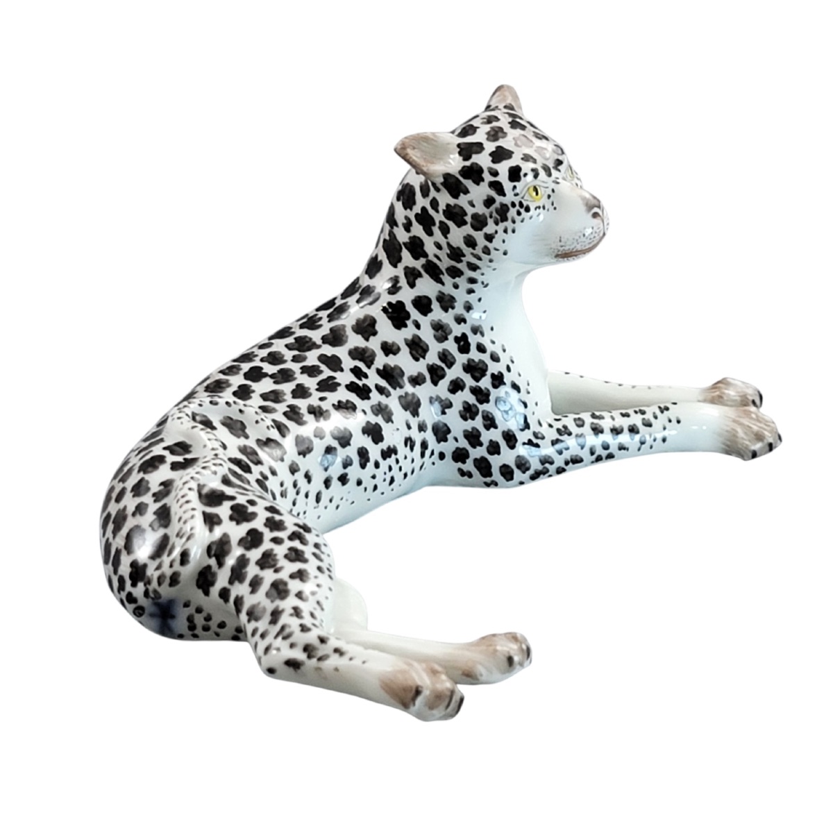 Samson, Paris. Figurine en porcelaine d’un léopard, vers 1850–1860-photo-3