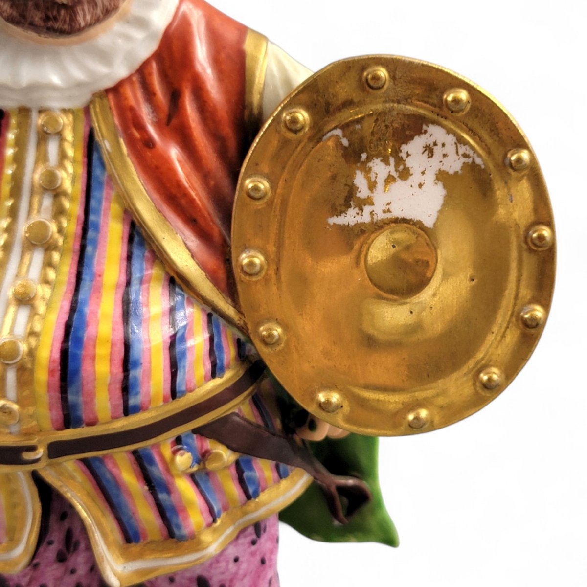 Figure en porcelaine de Derby « James Quin dans le rôle de Sir John Falstaff », vers 1775–1780-photo-5