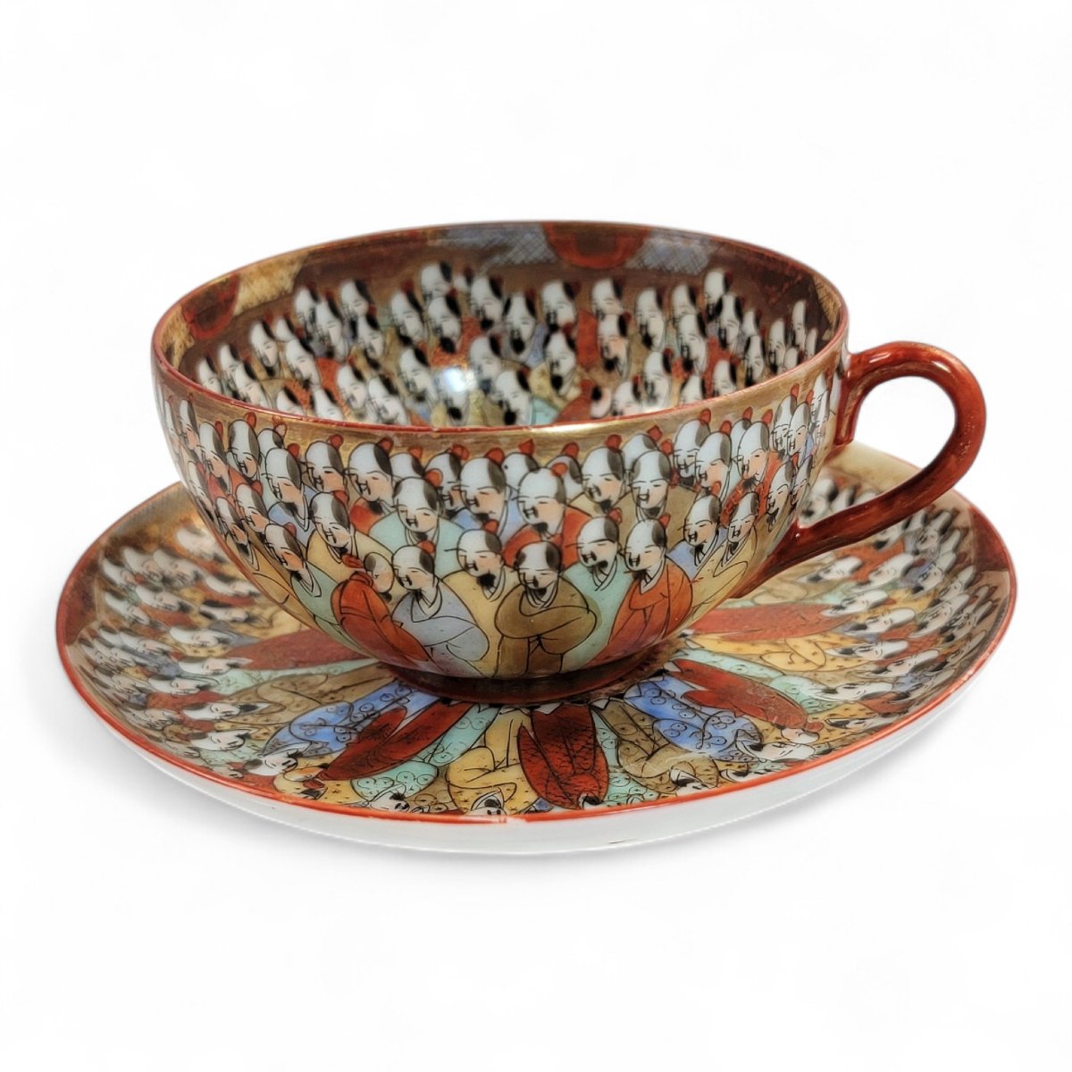 Chinese Export “thousand Lohan” Set Of Five Cups & Saucers, Late 19th Century-photo-2