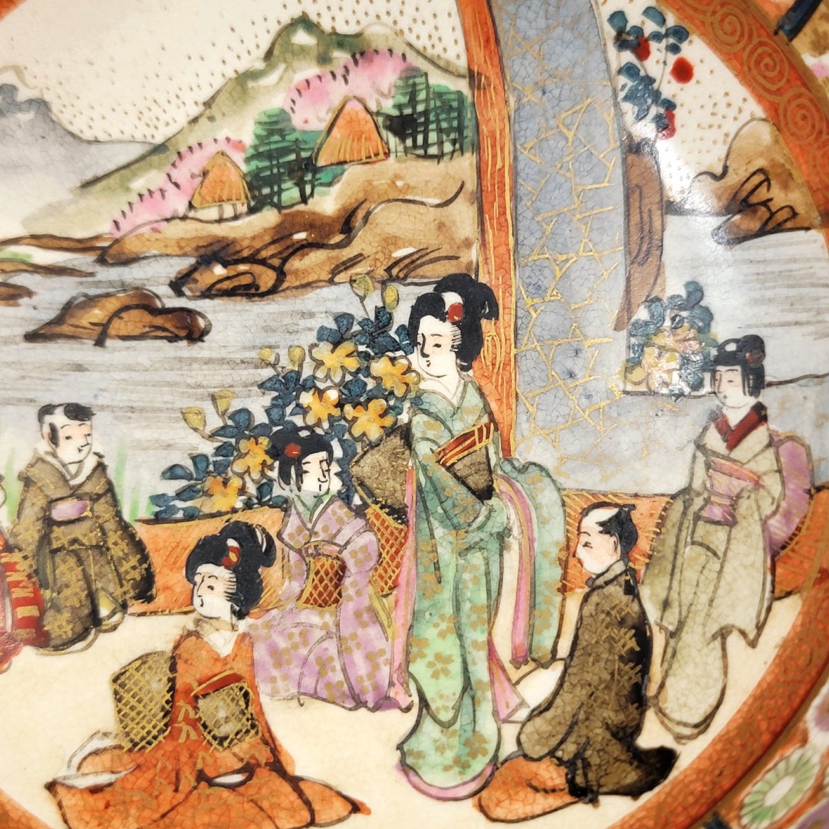Bol Satsuma de Kyoto « Femme et Enfants sous le Camélia », vers 1890-photo-6