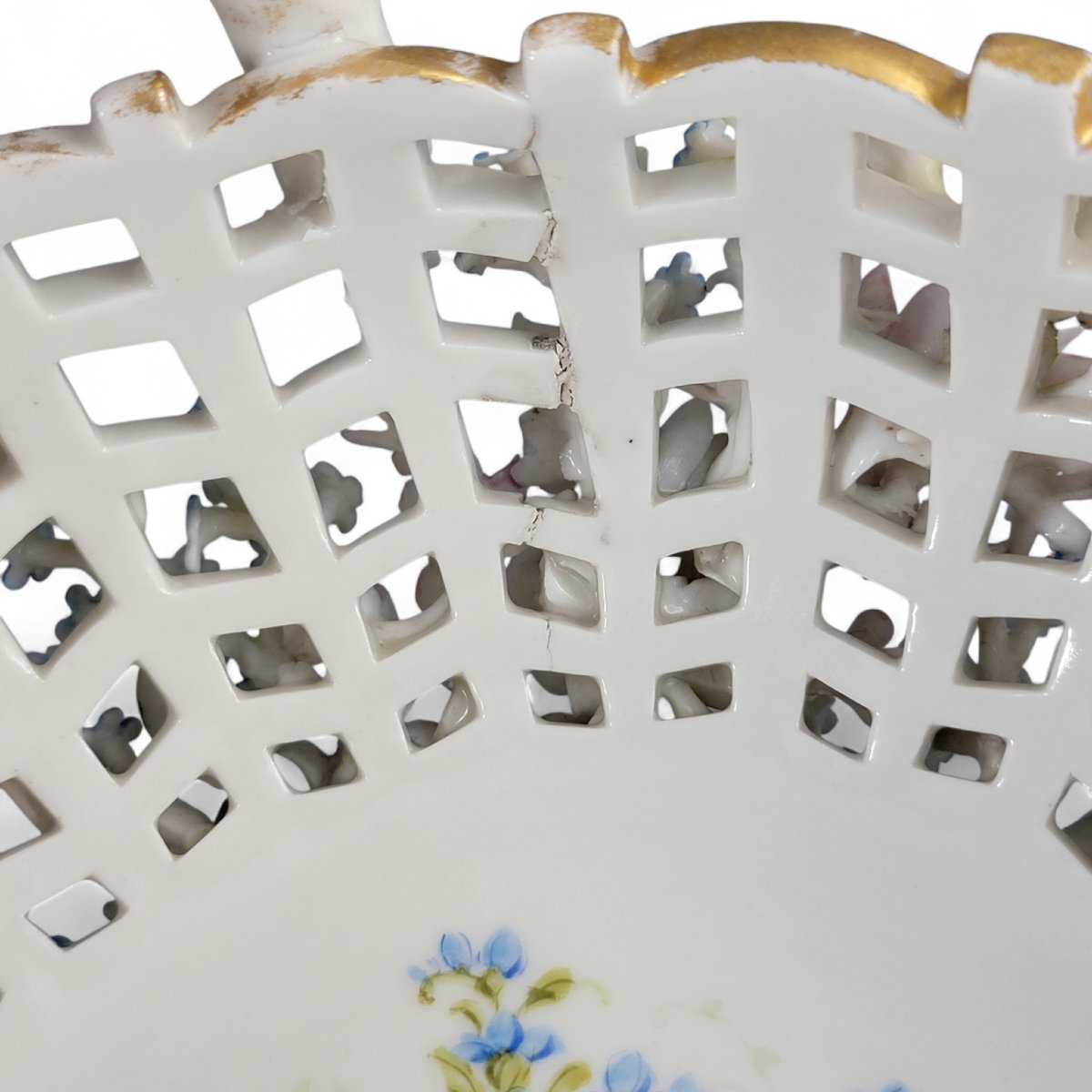 Grande coupe ajourée en porcelaine, Schierholz & Sohn, Plaue, vers 1885-photo-4