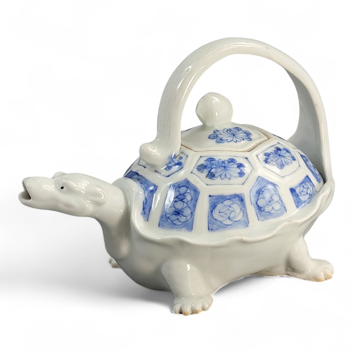 Théière japonaise en porcelaine de Hirado, Minogame, Époque Edo tardive, c.1830–1850