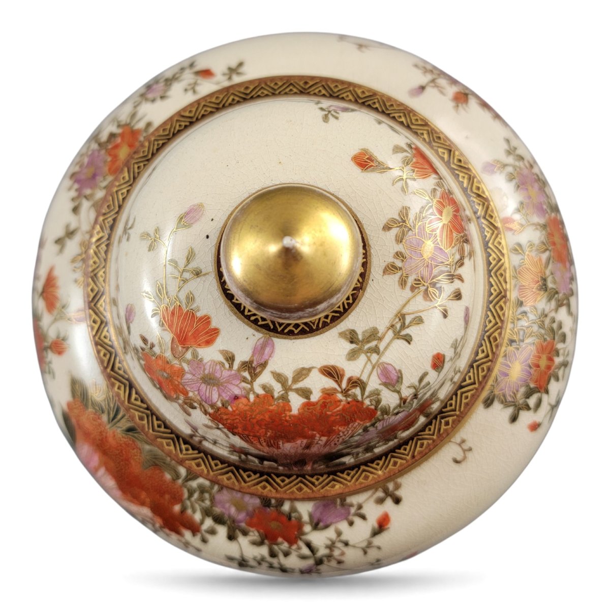 Grand Pot Couvercle en Satsuma de Kyoto, Paysage Signé Yamashu, vers 1890-photo-2