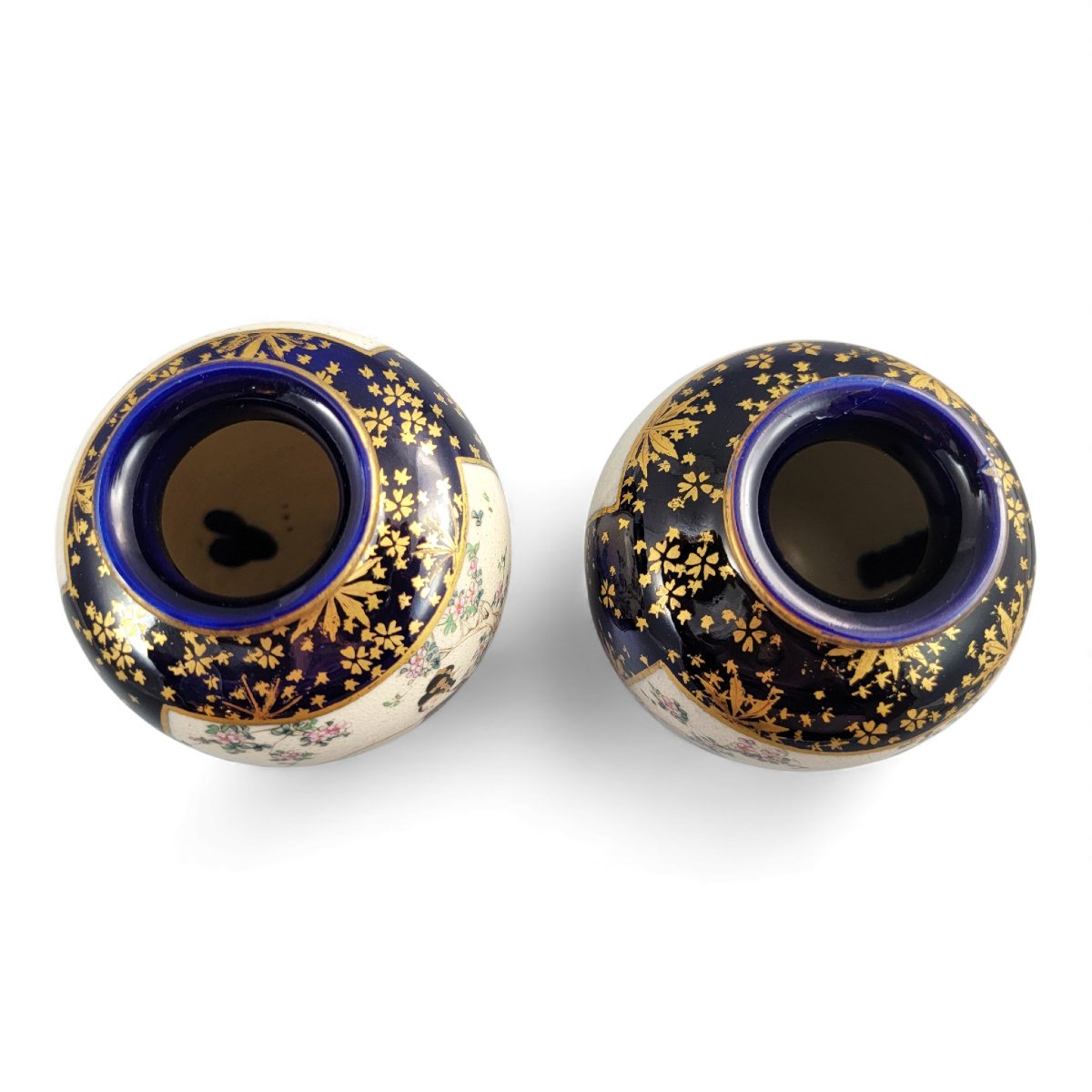 Paire de vases Kyoto Satsuma signés Kinkozan, décor cobalt et or, époque Meiji-photo-1