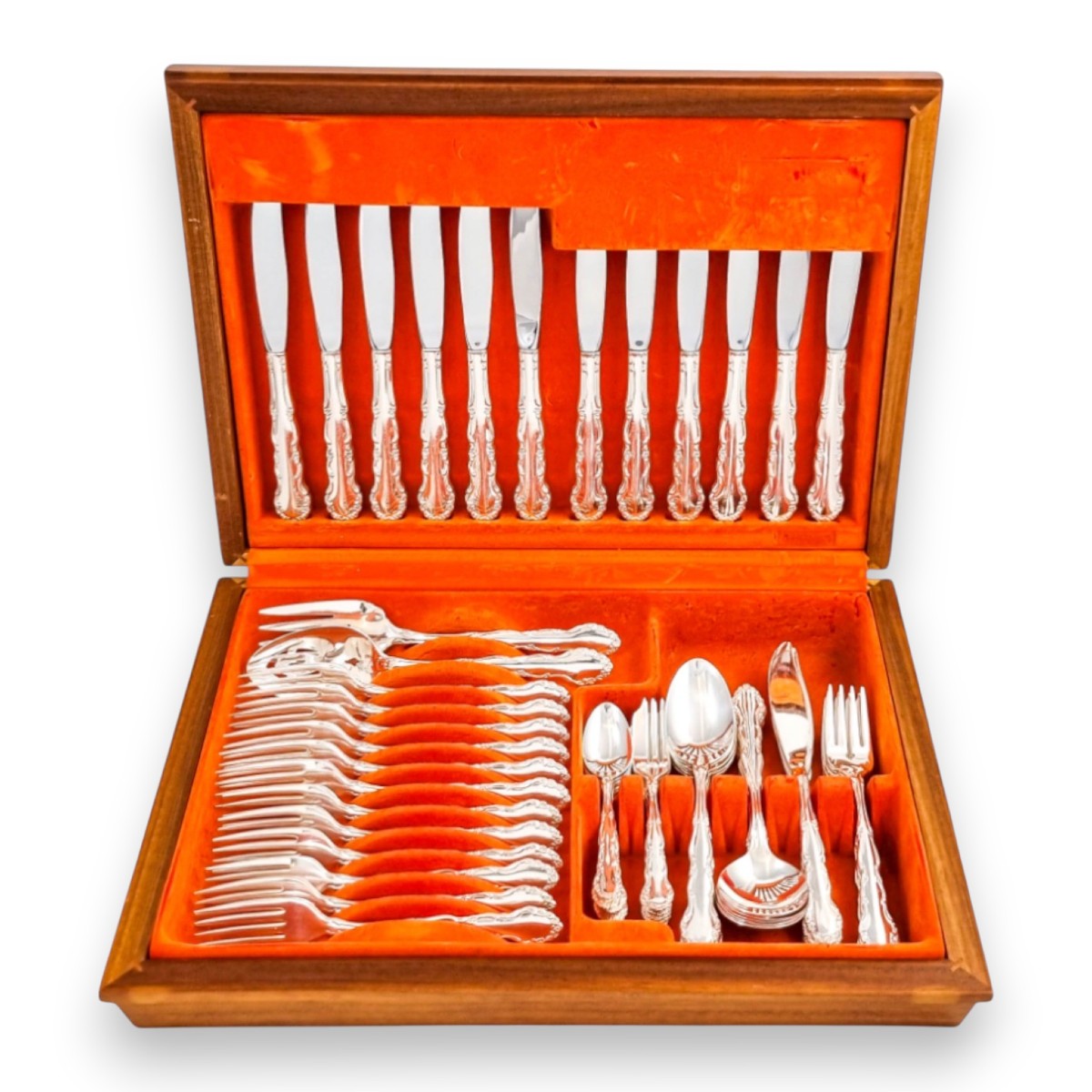 Vintage Oneida 62-piece “flirtation” Cutlery Set In Teak Box