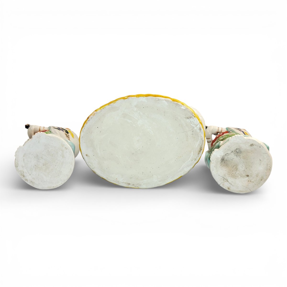 Triade bouddhique en porcelaine de Kutani représentant Kannon, Japon, période Meiji, 1880–1900-photo-1