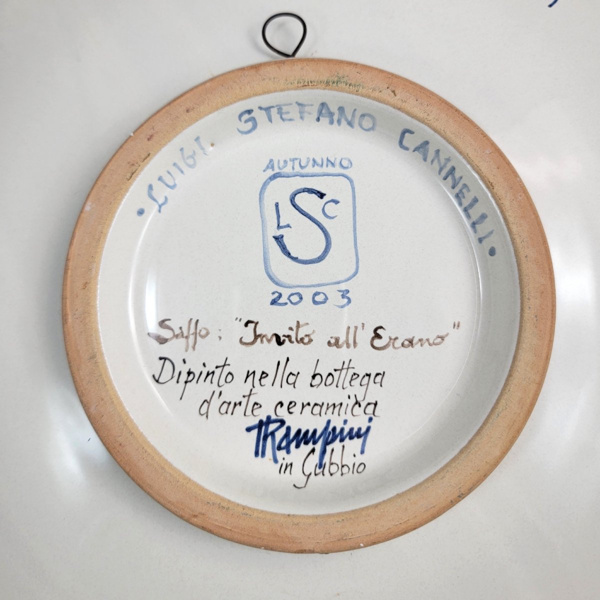 Grand plat décoratif en majolique italienne, Luigi Stefano Cannelli, 2003-photo-3