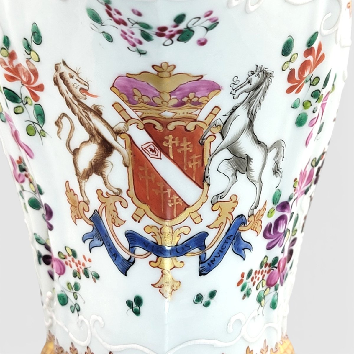 Samson Paris Armorial Ewer In Helm Form, Late 19th Century-photo-2