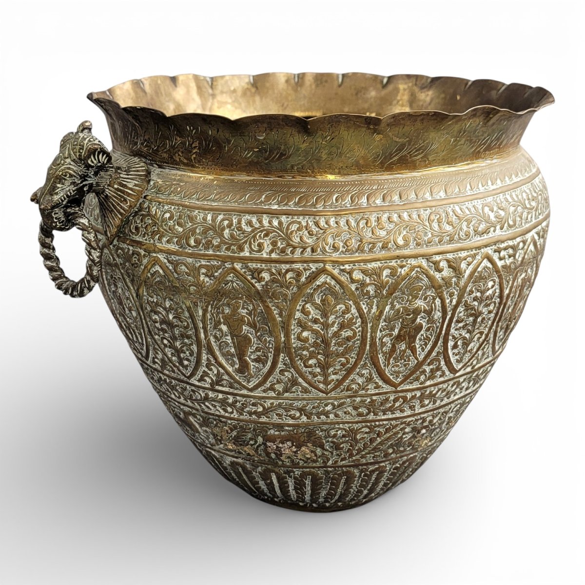 Large Indian Brass Jardinière With Elephant Handles, Raj Period, C.1880-photo-4