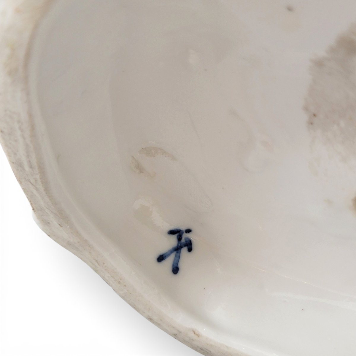 Grande figure en porcelaine de Limbach, femme au panier, Thuringe, vers 1825-photo-2