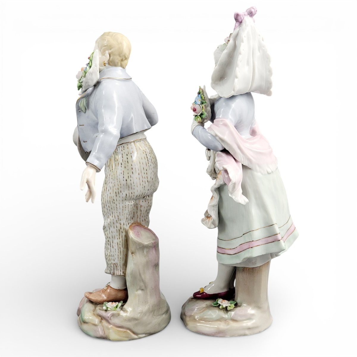 Paire de figurines en porcelaine allemande Volkstedt, fin XIXe siècle-photo-3