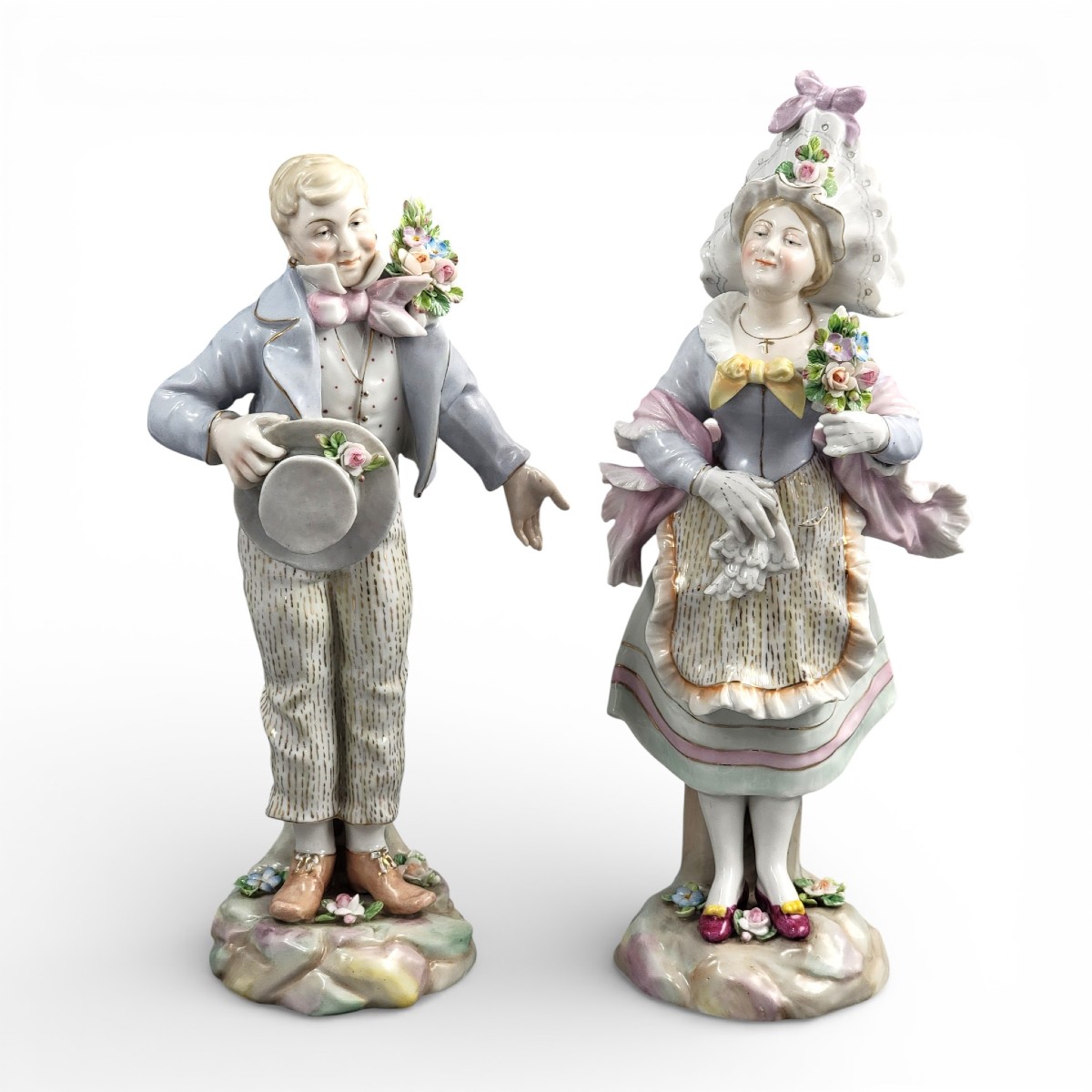 Paire de figurines en porcelaine allemande Volkstedt, fin XIXe siècle