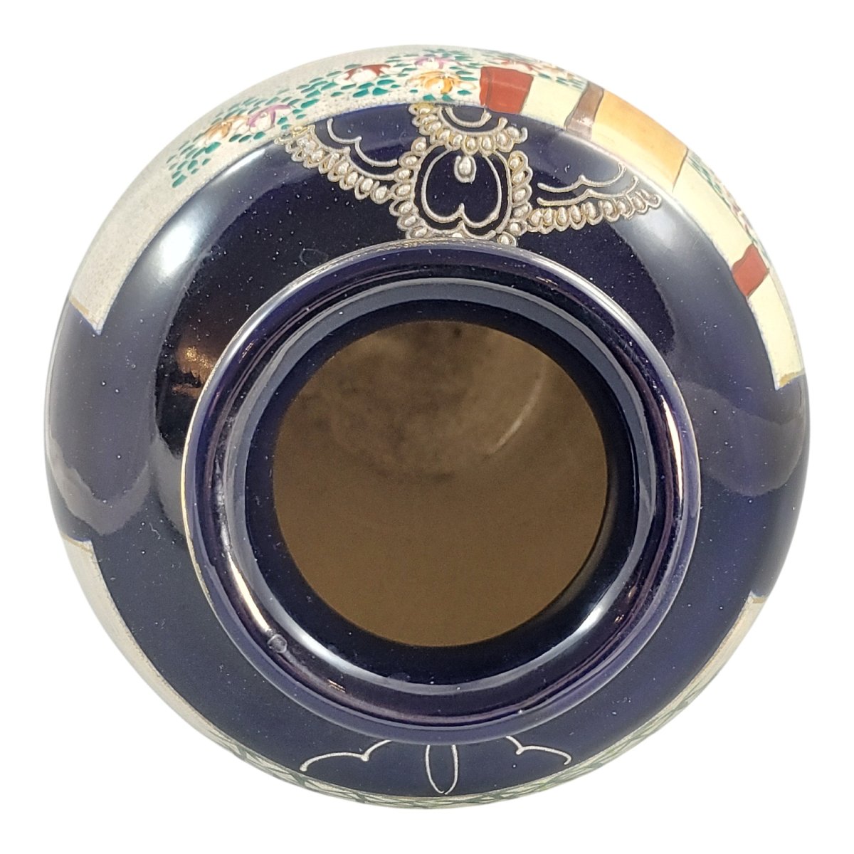 Grand vase Satsuma à fond bleu cobalt, décor de cour et moriage, Japon, vers 1890–1910-photo-3