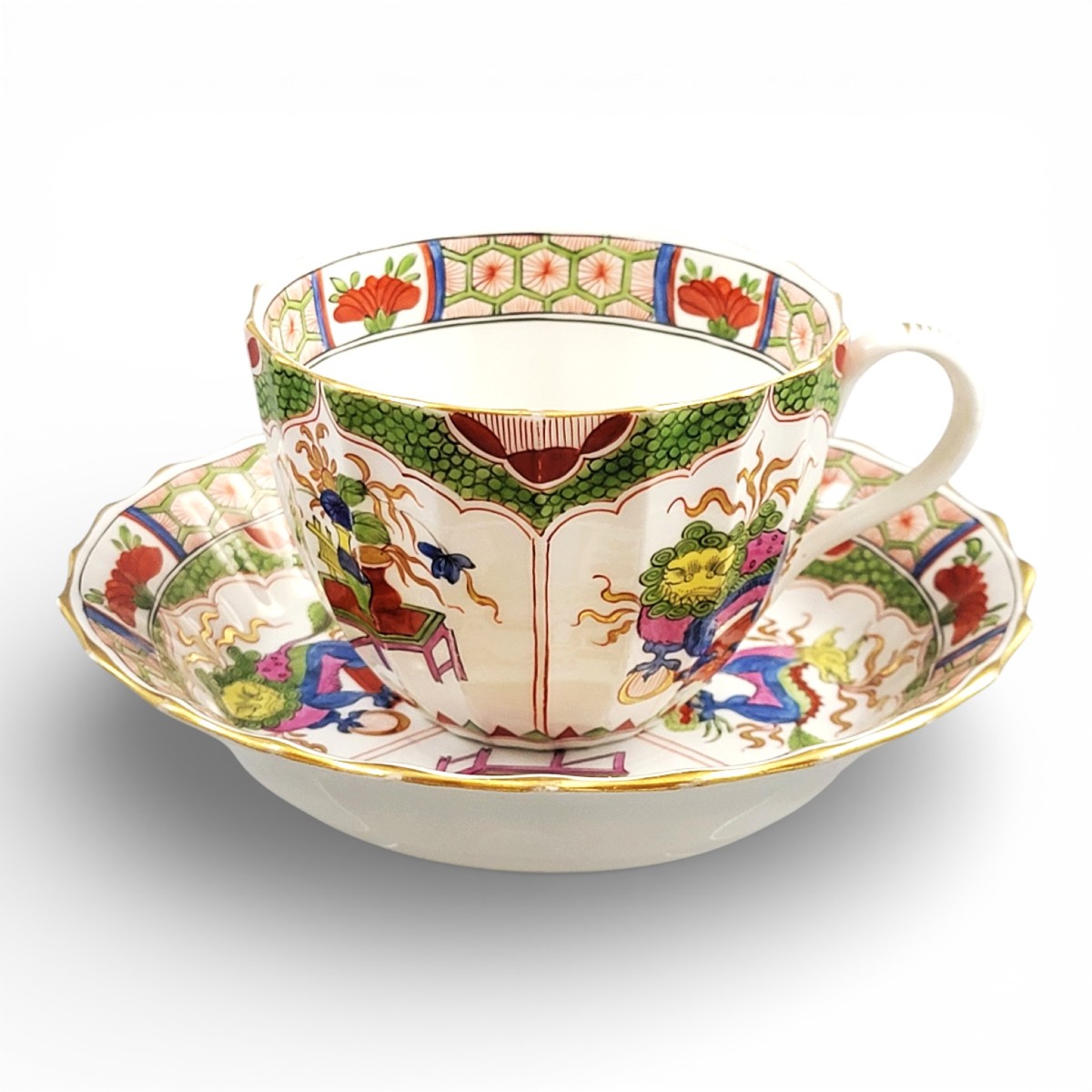 Early 19th Century Worcester Porcelain Cup And Saucer, Dragon Compartments, C.1815