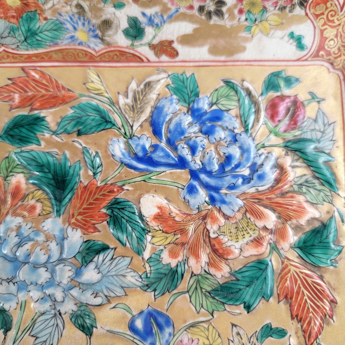 Rare Meiji Era Heavy Kutani Rectangular Platter - Kinrande Gold & Moriage Peonies-photo-7
